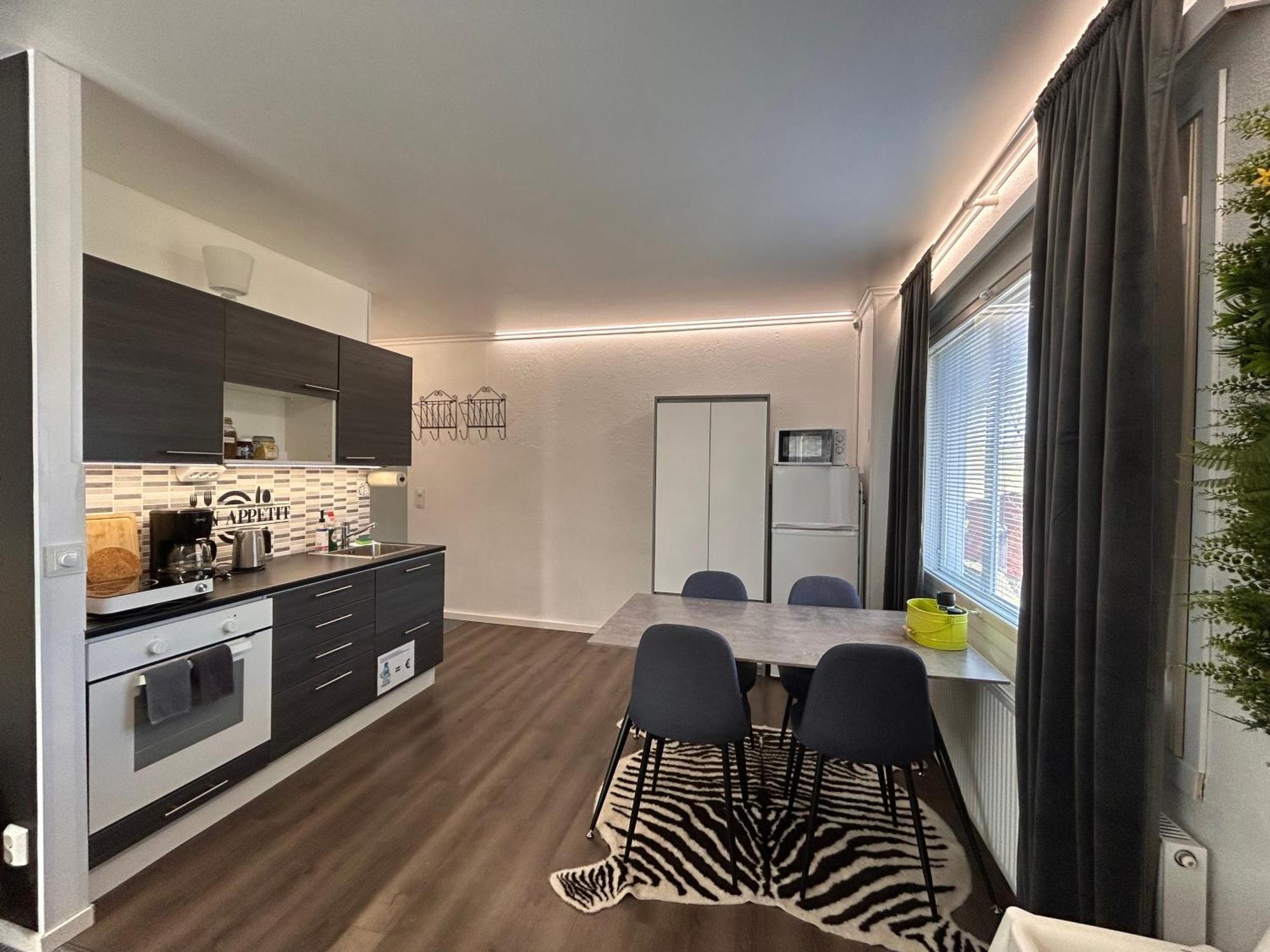 Chillout Studio Apartment 라티 외부 사진